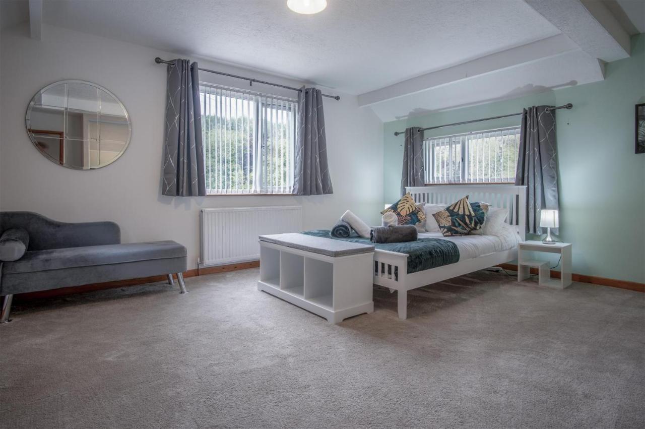 Tucking Mill - 3 Bedroom Holiday Home - Stepaside Stepaside  Екстериор снимка
