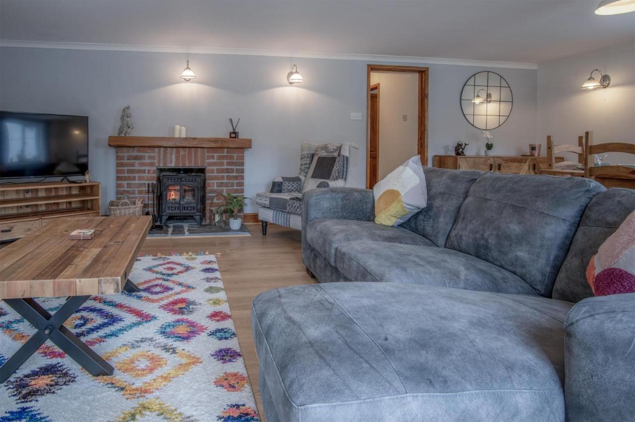 Tucking Mill - 3 Bedroom Holiday Home - Stepaside Stepaside  Екстериор снимка