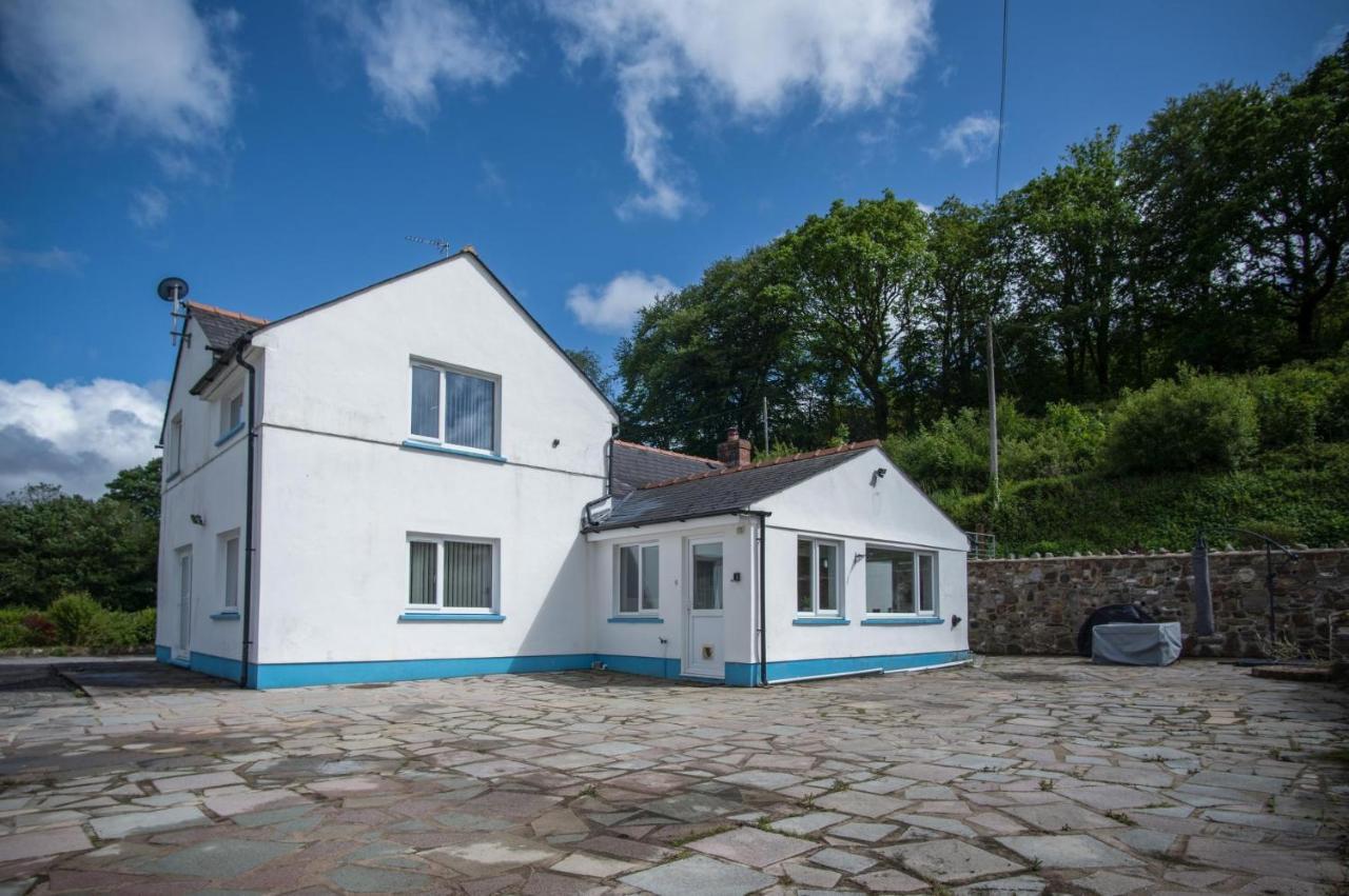 Tucking Mill - 3 Bedroom Holiday Home - Stepaside Stepaside  Екстериор снимка