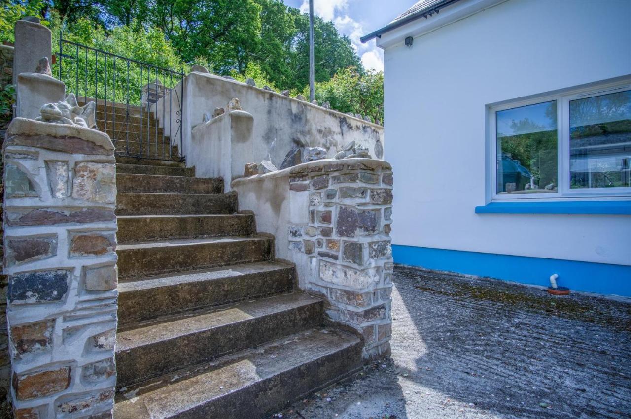 Tucking Mill - 3 Bedroom Holiday Home - Stepaside Stepaside  Екстериор снимка