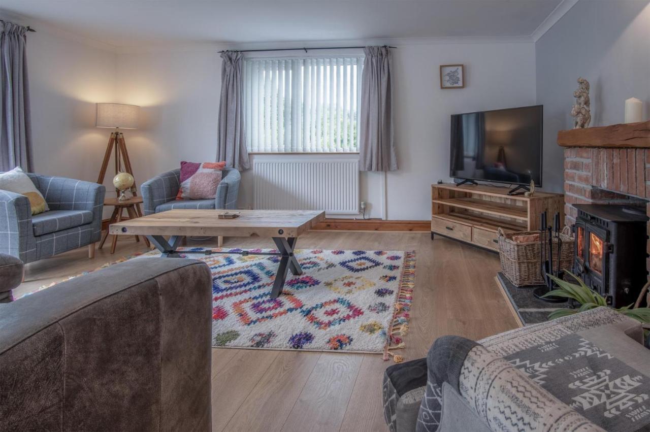 Tucking Mill - 3 Bedroom Holiday Home - Stepaside Stepaside  Екстериор снимка