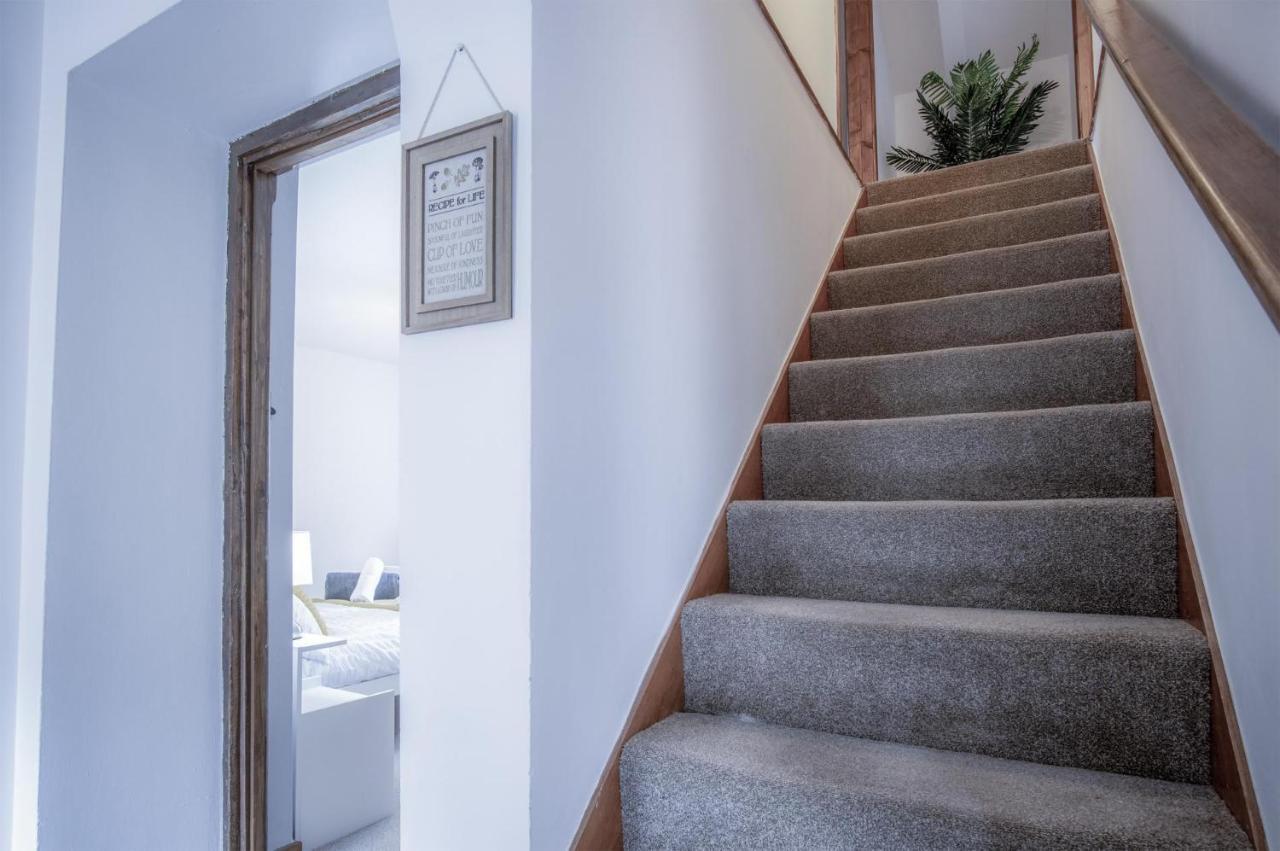 Tucking Mill - 3 Bedroom Holiday Home - Stepaside Stepaside  Екстериор снимка